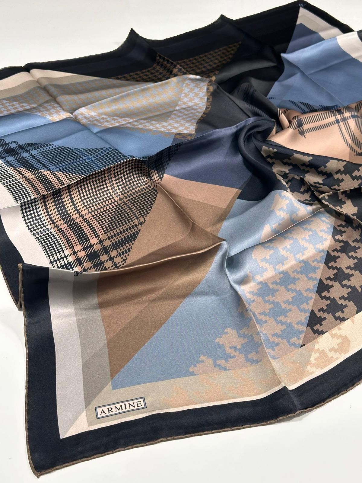 Nostalji Kahve Tonları Patchwork İpek Eşarp